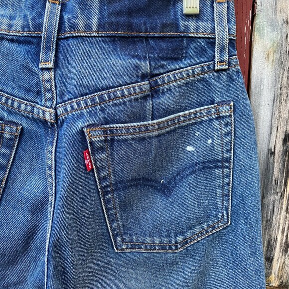 Levi’s Button Fly Altered Straight Leg Jeans - Picture 6 of 6